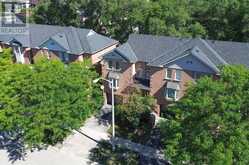 28 ELI SHACKLETON COURT | Toronto Ontario | Slide Image Seven