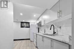 2702 EMBLETON ROAD | Brampton Ontario | Slide Image Thirty-one