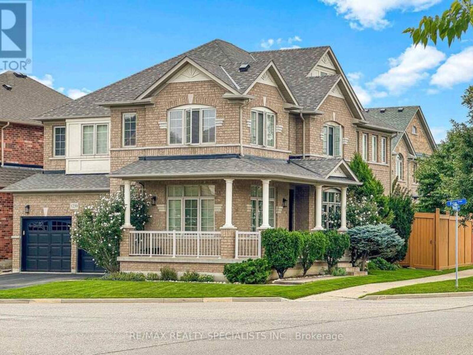 1239 FOX CRESCENT, Milton, Ontario L9T 0S7