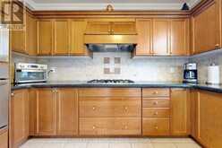 1239 FOX CRESCENT | Milton Ontario | Slide Image Thirteen