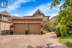 252 MOUNTAINBERRY ROAD | Brampton Ontario | Slide Image Three
