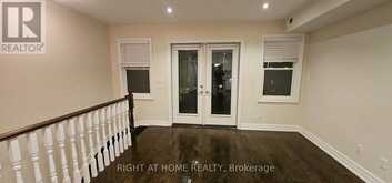 730 SHAW STREET | Toronto Ontario | Slide Image Nine