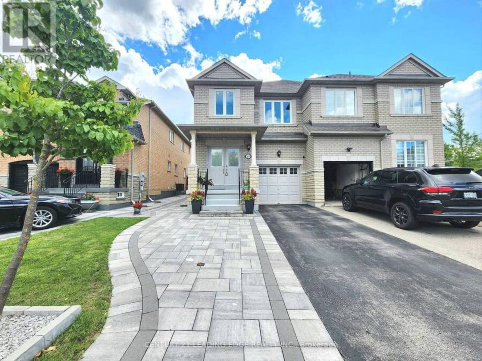 19 KINGLY CREST WAY, Vaughan, Ontario L4H 1M8