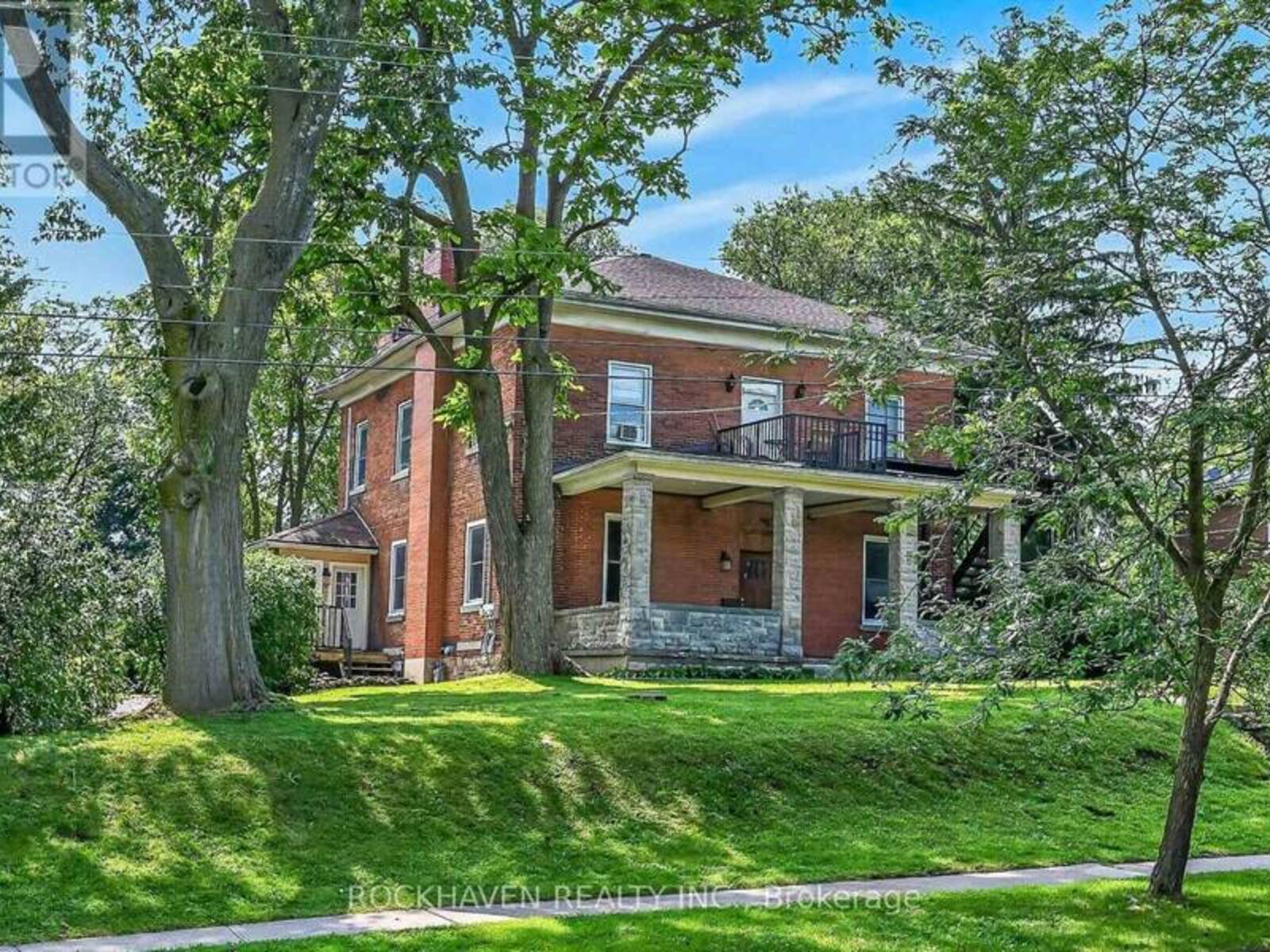 15 ST DAVID STREET W, Thorold, Ontario L2V 2L1