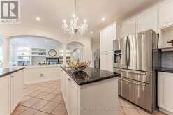 30 GOLDRING CRESCENT | Markham Ontario | Slide Image Nine