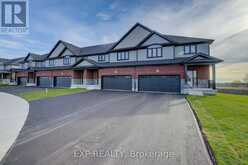 231 APPLEWOOD STREET | Blandford-Blenheim Ontario | Slide Image Three