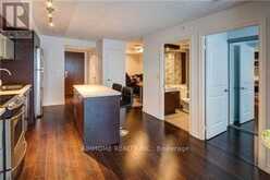 1405 - 386 YONGE STREET | Toronto Ontario | Slide Image Eight