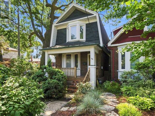 104 CHISHOLM AVENUE Toronto Ontario, M4C 4V7 - 4 Bedrooms Home For Sale