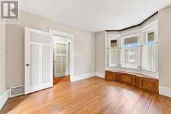 104 CHISHOLM AVENUE | Toronto Ontario | Slide Image Nine