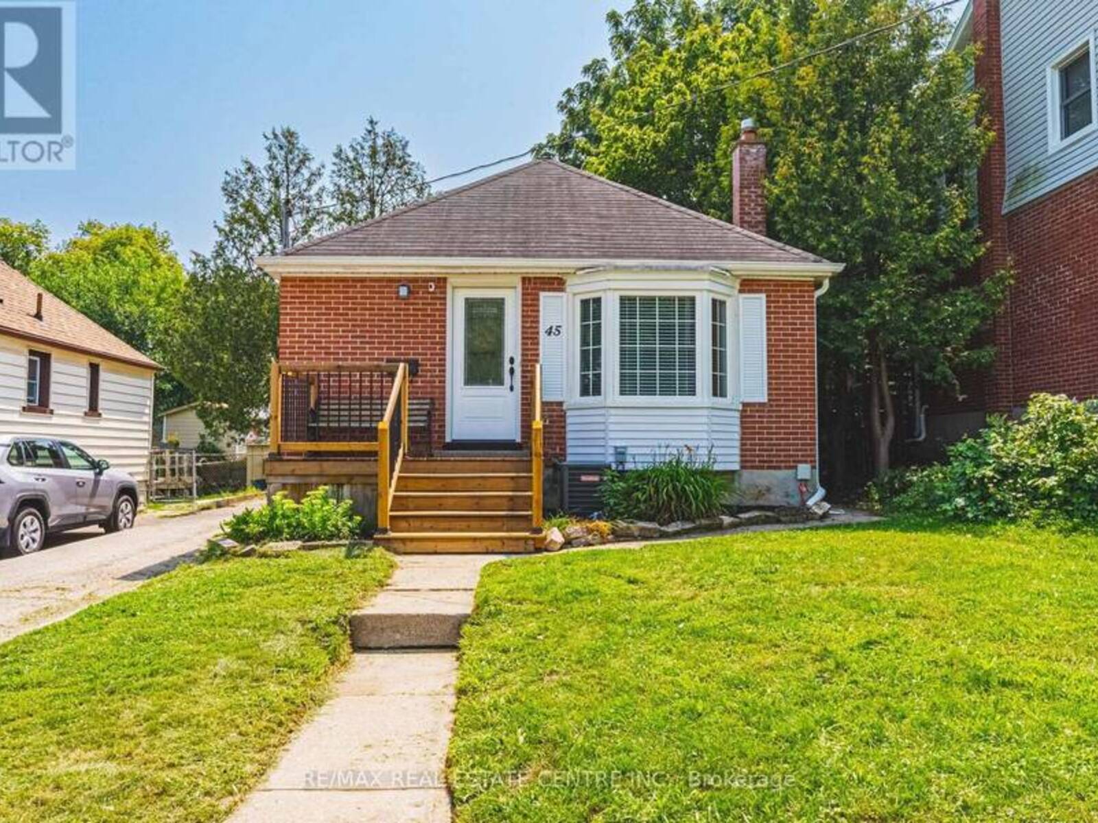 45 SECOND AVENUE, Cambridge, Ontario N1S 2C2