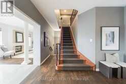 16 COURTNEY CRESCENT | Richmond Hill Ontario | Slide Image Nine