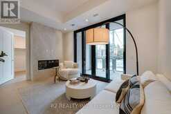 208 - 2 FOREST HILL | Toronto Ontario | Slide Image Eight