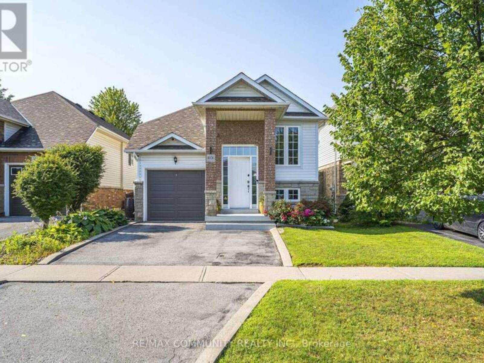 1606 WHITESTONE DRIVE, Oshawa, Ontario L1K 2R9