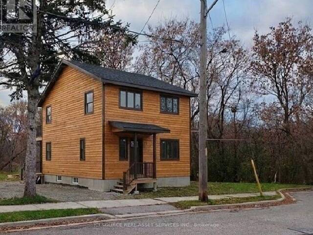 85 HALL STREET Oshawa Ontario, L1H 2Y8 - 3 Bedrooms Home For Sale