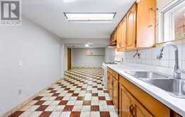 7397 CATALPA ROAD | Mississauga Ontario | Slide Image Thirty