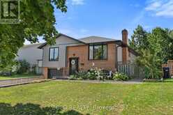 13 COWAN DRIVE | Thorold Ontario | Slide Image Three