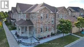 648 SOUTH UNIONVILLE AVENUE | Markham Ontario | Slide Image Six