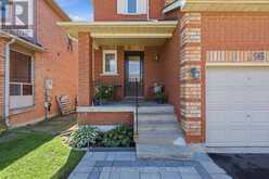 96 ISLAY CRESCENT | Vaughan Ontario | Slide Image Five