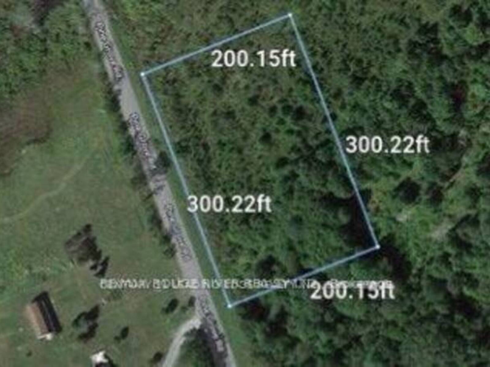 17 PINE GROVE ROAD, Greater Napanee, Ontario K0K 2W0