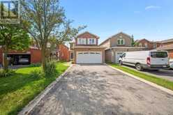 6386 LONGSPUR ROAD | Mississauga Ontario | Slide Image Three