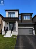 896 APPLE TERRACE | Milton Ontario | Slide Image One