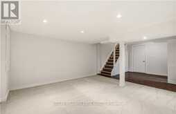14 HARBOUR DRIVE | Hamilton Ontario | Slide Image Thirty-two
