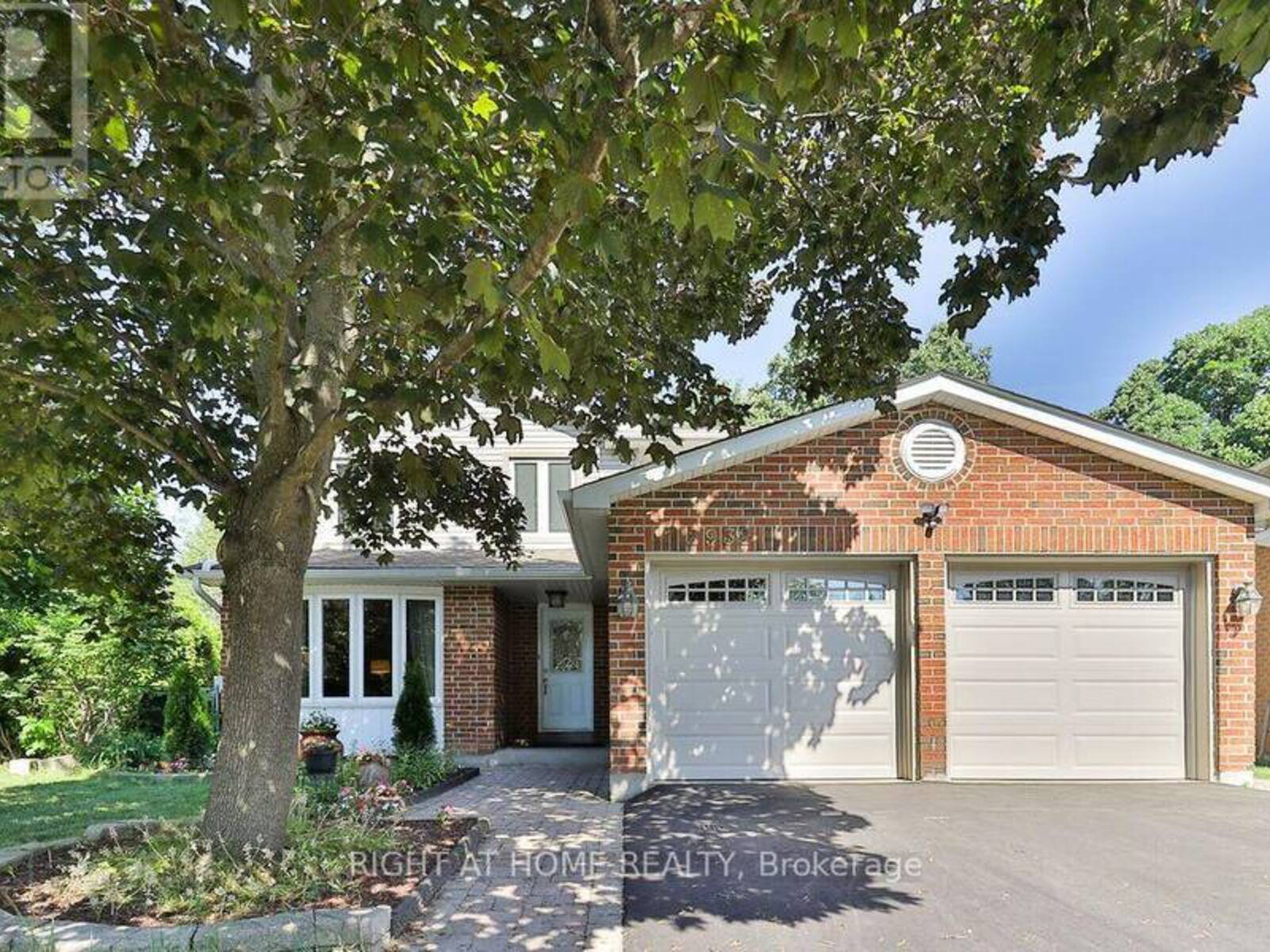 2932 REMEA COURT, Mississauga, Ontario L5L 2H5