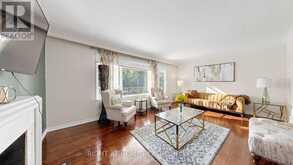 7 THE LINKS ROAD | Toronto Ontario | Slide Image Five