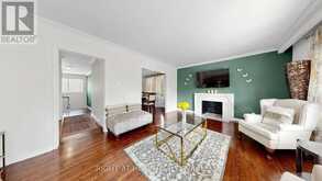 7 THE LINKS ROAD | Toronto Ontario | Slide Image Eight