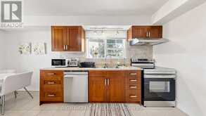 7 THE LINKS ROAD | Toronto Ontario | Slide Image Eleven