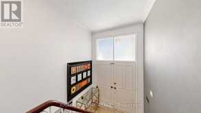 7 THE LINKS ROAD | Toronto Ontario | Slide Image Thirty-seven