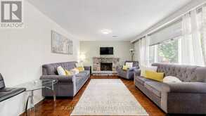 7 THE LINKS ROAD | Toronto Ontario | Slide Image Thirty-eight