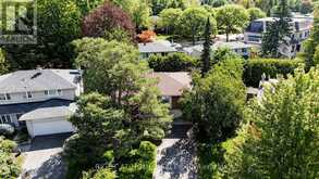 7 THE LINKS ROAD | Toronto Ontario | Slide Image Forty-four