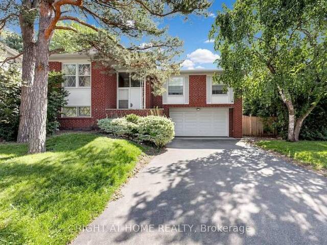 7 THE LINKS ROAD Toronto Ontario, M2P 1T4 - 5 Bedrooms Home For Sale
