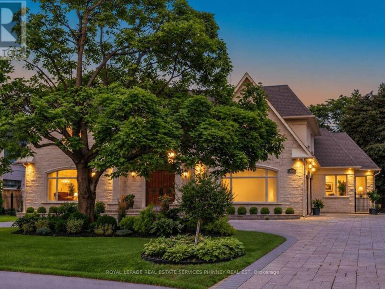 1511 BROADMOOR AVENUE, Mississauga, Ontario L5G 3T7