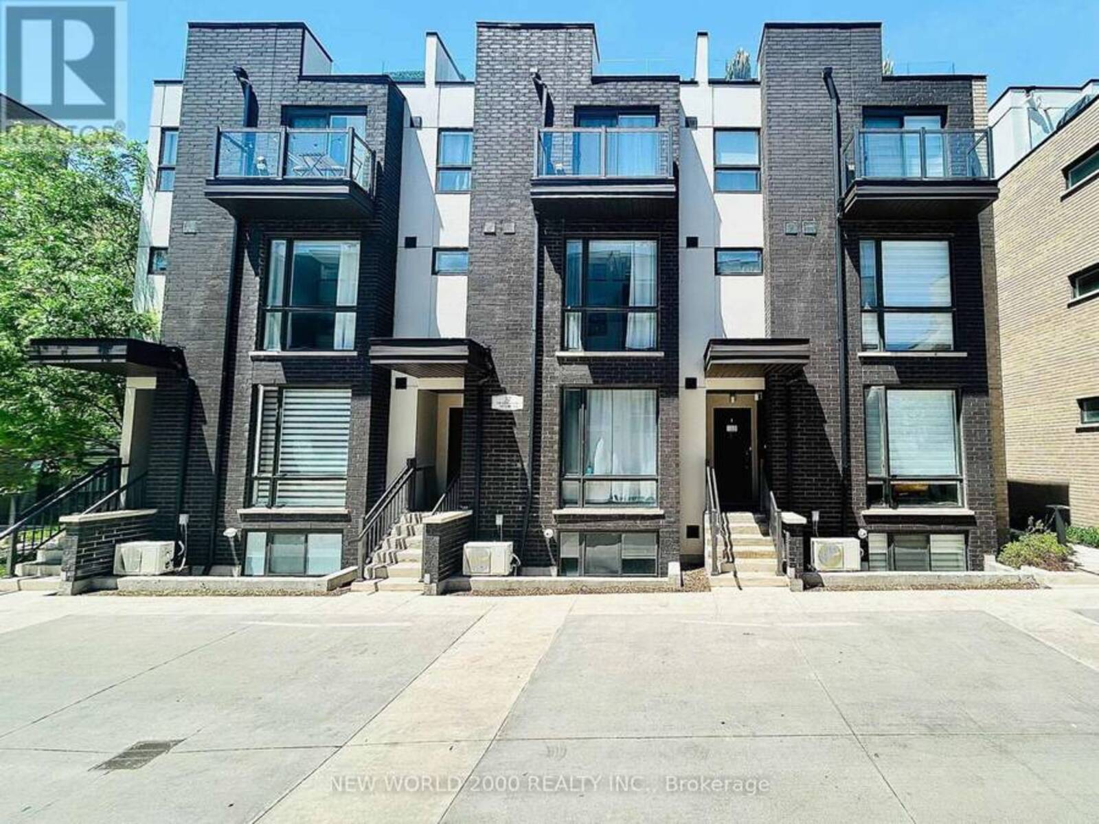 123 - 32 FIELDWAY ROAD, Toronto, Ontario M8Z 0E3