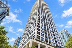 3911 - 30 ELM DRIVE W | Mississauga Ontario | Slide Image Thirty-four