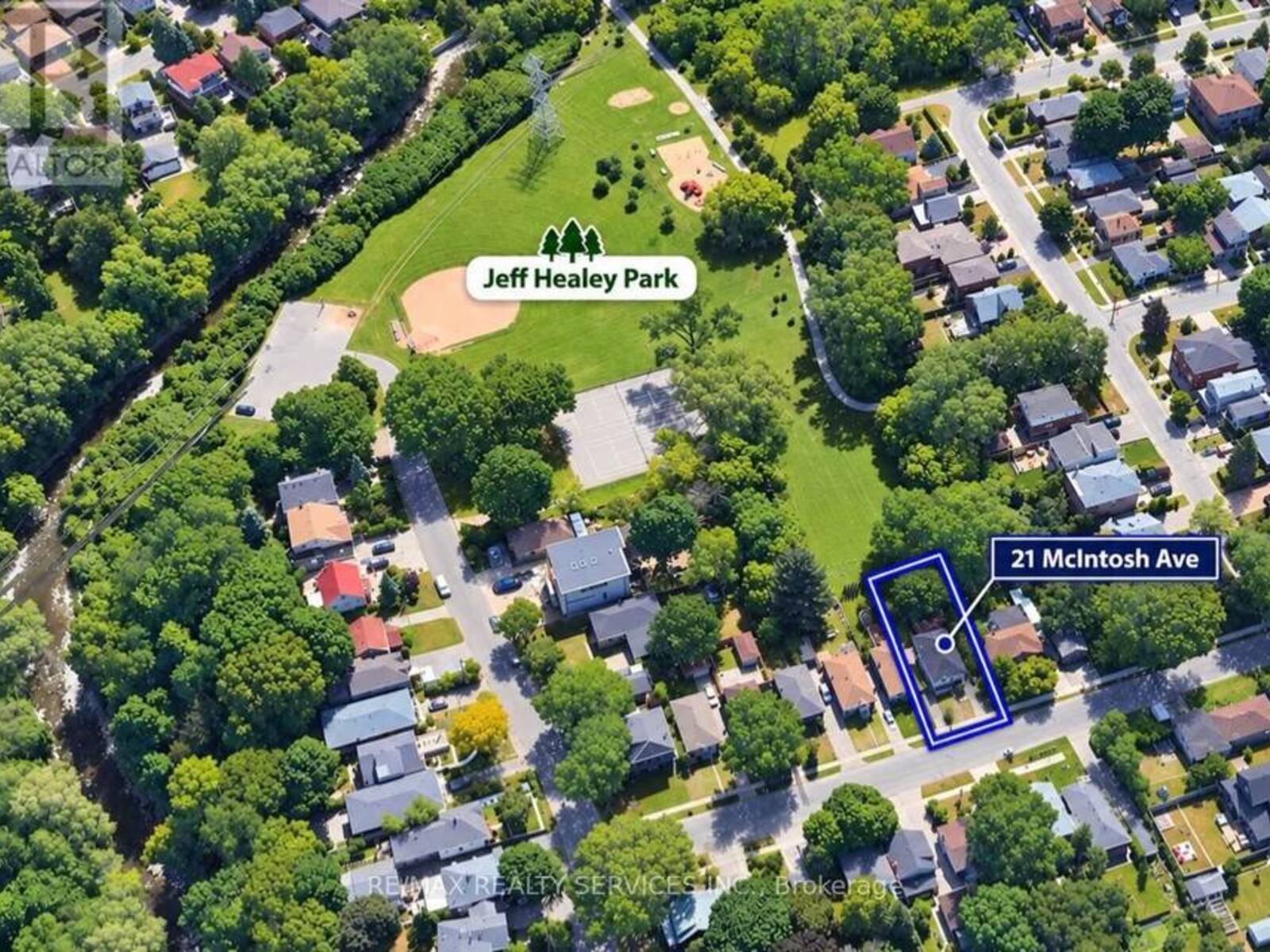 21 MCINTOSH AVENUE, Toronto, Ontario M8Y 3E1