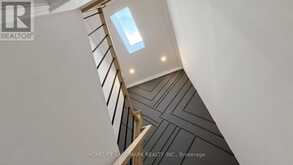 41 ANGUS DRIVE | Toronto Ontario | Slide Image Seventeen