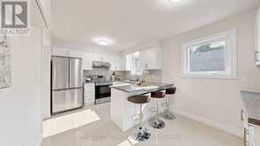 41 ANGUS DRIVE | Toronto Ontario | Slide Image Thirty