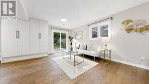 41 ANGUS DRIVE | Toronto Ontario | Slide Image Nine