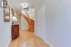 96 TIMBER VALLEY AVENUE | Richmond Hill Ontario | Slide Image Five
