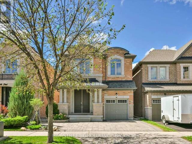 62 ROTH STREET Aurora Ontario, L4G 0W7 - 4 Bedrooms Home For Sale
