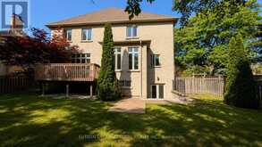 175 ESTELLE AVENUE | Toronto Ontario | Slide Image Seventeen