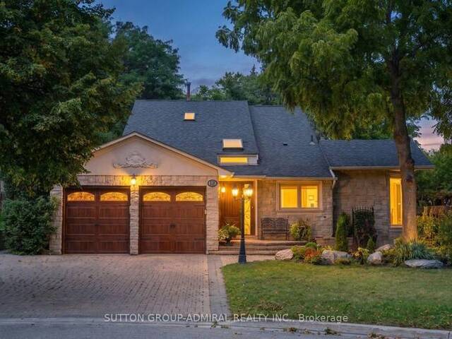 12 SAUNDERS LANE Markham Ontario, L3T 5K4 - 6 Bedrooms Home For Sale