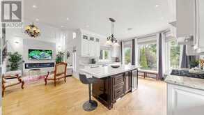 12 SAUNDERS LANE | Markham Ontario | Slide Image Nine