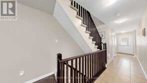 46 EDWIN PEARSON STREET | Aurora Ontario | Slide Image Three