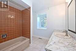 88 CAMBRIDGE CRESCENT | Richmond Hill Ontario | Slide Image Thirty