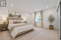 88 CAMBRIDGE CRESCENT | Richmond Hill Ontario | Slide Image Thirty-one