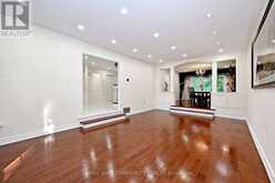 88 CAMBRIDGE CRESCENT | Richmond Hill Ontario | Slide Image Nine
